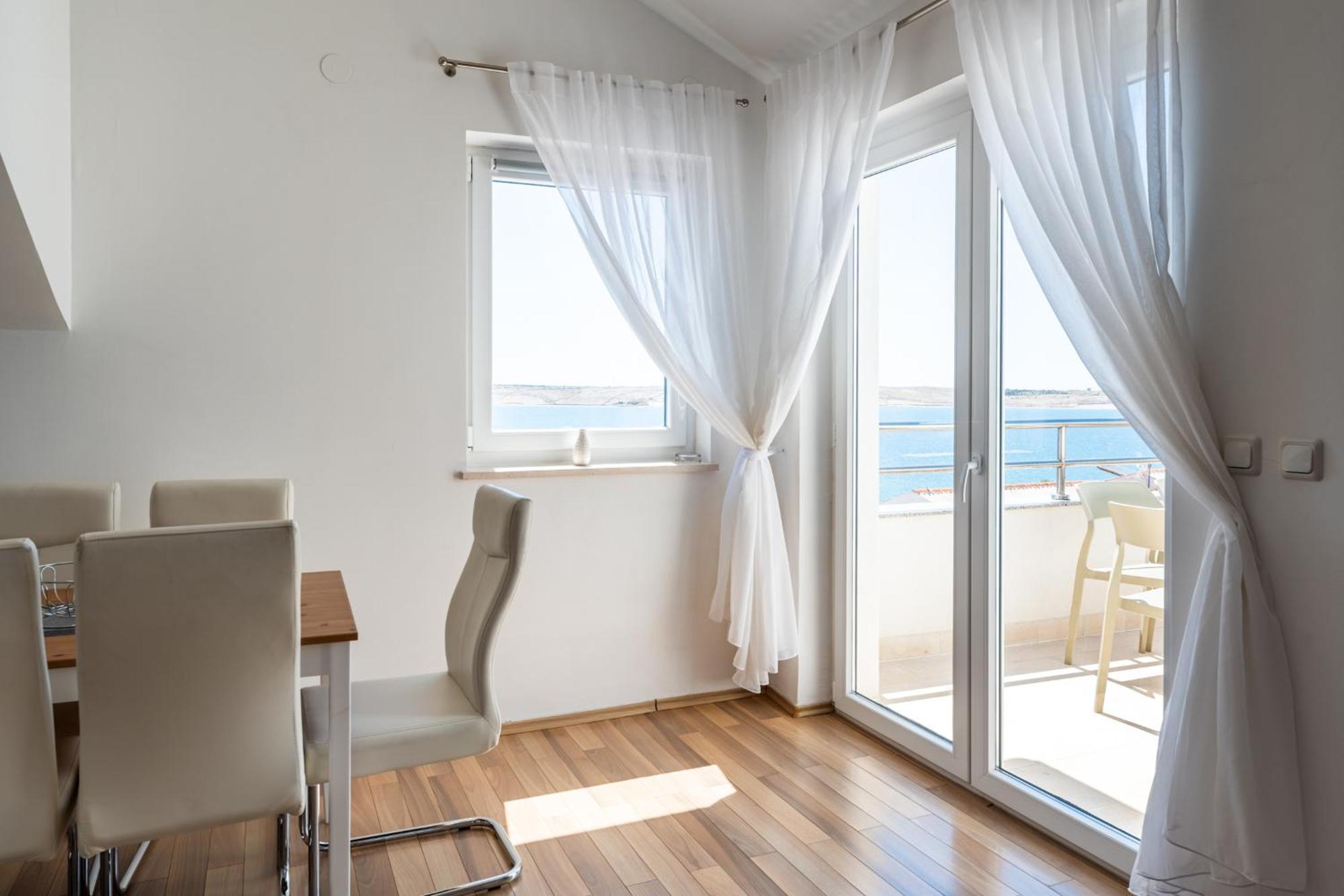 Apartments Barbati Novalja Ngoại thất bức ảnh