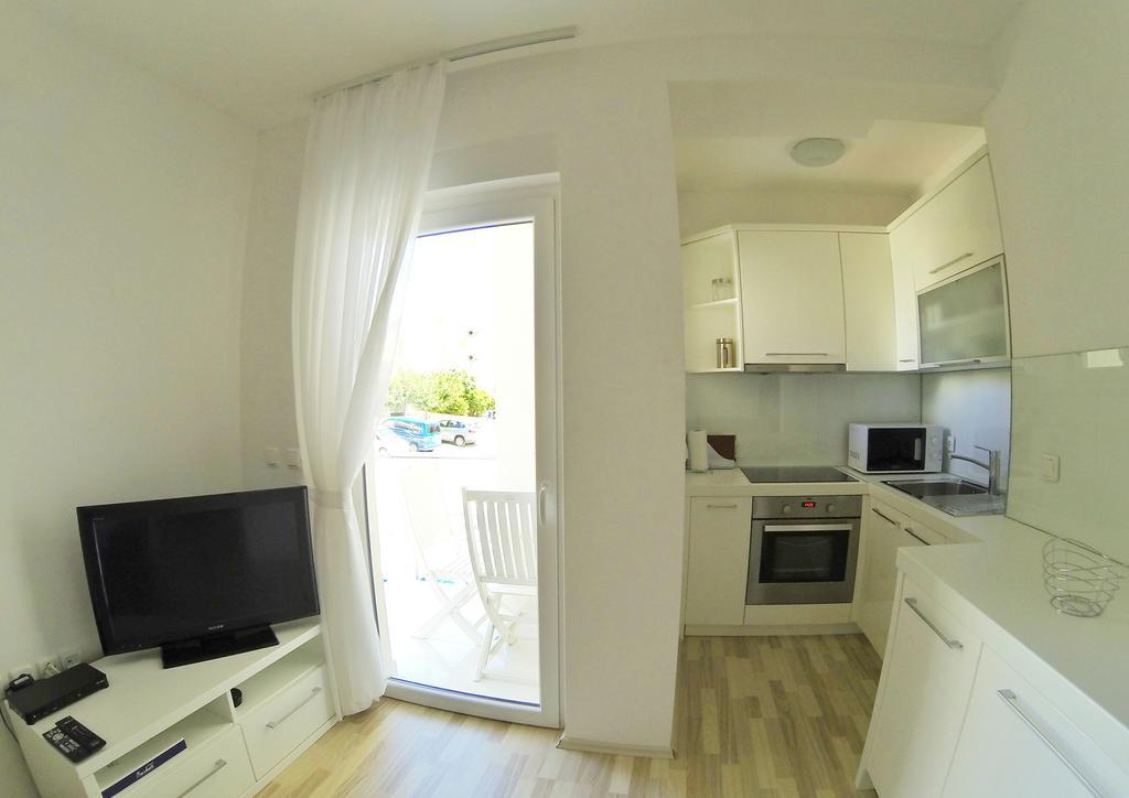 Apartments Barbati Novalja Ngoại thất bức ảnh
